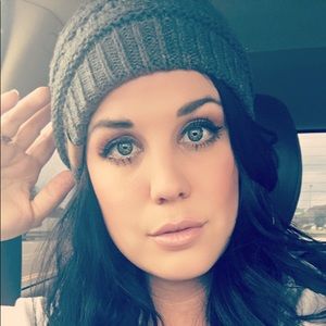 Meet your Posher, Marisa